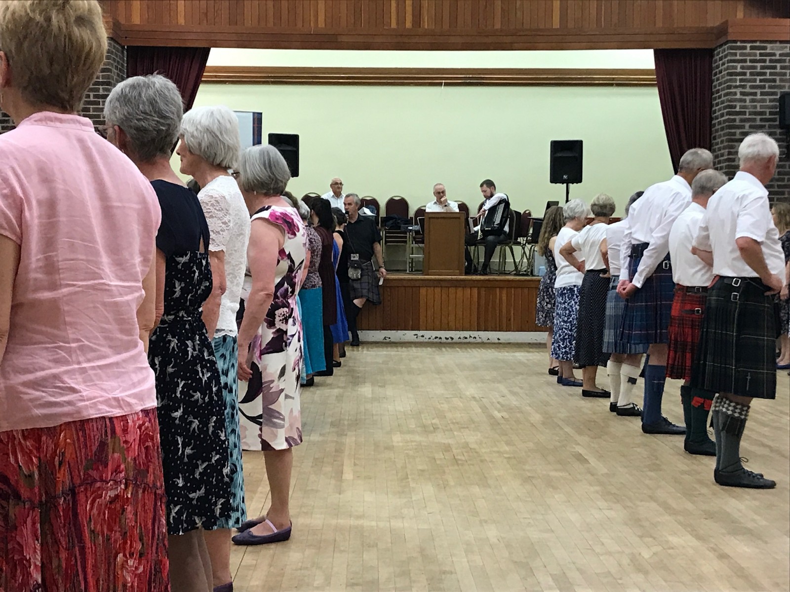 Straight lines - ready to dance.